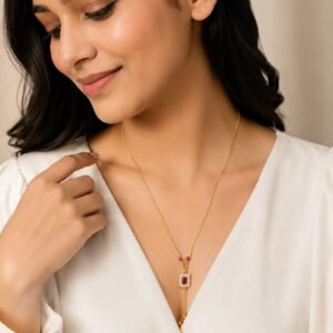 Necklace (Fancy locket)